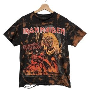 Iron Maiden The Number Of the Beast Distressed Band Shirt Size Medium